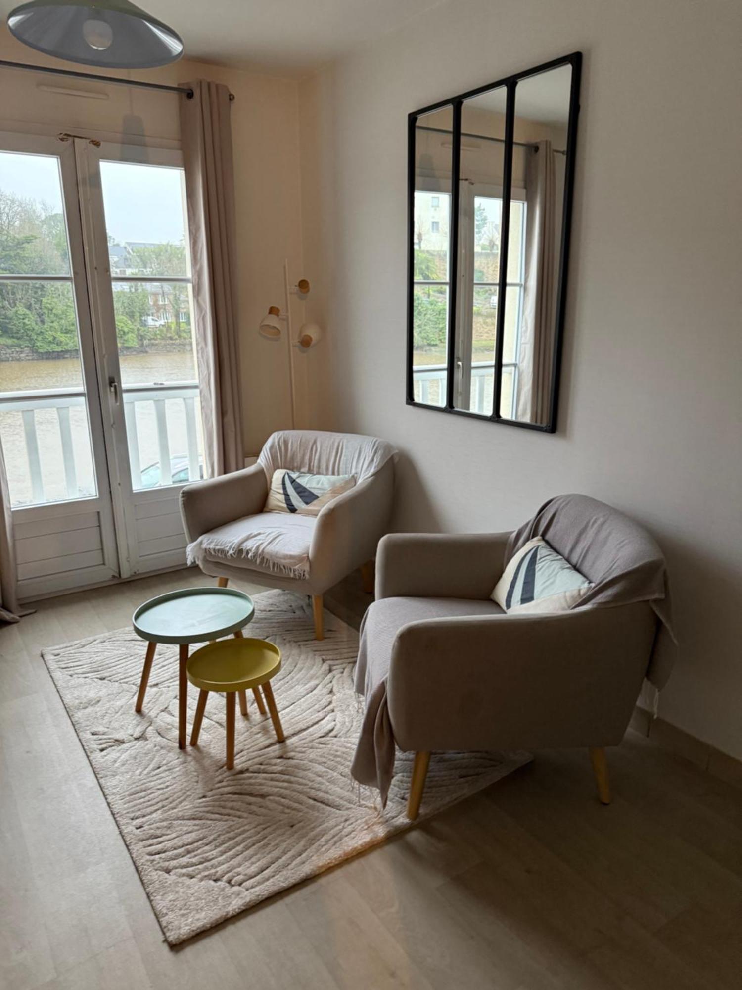 Appartement T2 Vue Sur La Riviere Avec Garage Privatif - Port De Saint-Goustan โอเร ภายนอก รูปภาพ