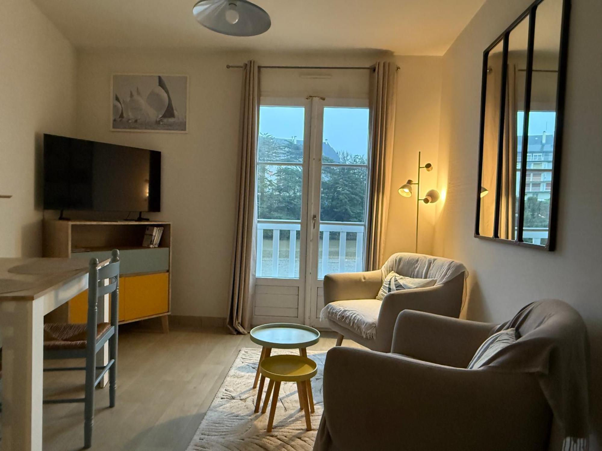 Appartement T2 Vue Sur La Riviere Avec Garage Privatif - Port De Saint-Goustan โอเร ภายนอก รูปภาพ